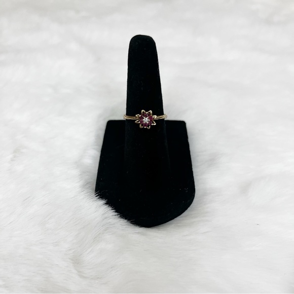 Vintage Stackable Tulip 10K Gold Rings With Leaf Wrap Enhancer - Picture 4 of 8